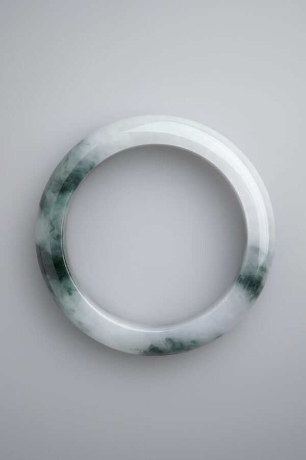 Verdant Form — Deep Moss